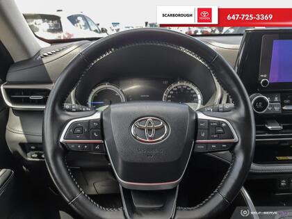 used 2023 Toyota Highlander car, priced at $52,990