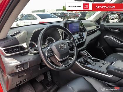 used 2023 Toyota Highlander car, priced at $52,990