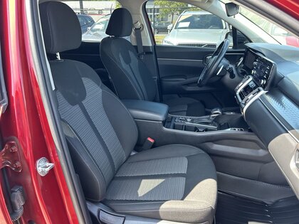 used 2022 Kia Sorento car, priced at $29,800