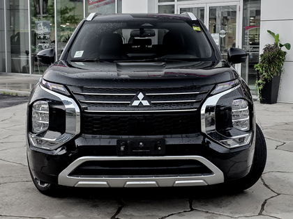 used 2023 Mitsubishi Outlander PHEV car