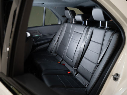 used 2021 Mercedes-Benz GLE car, priced at $53,900