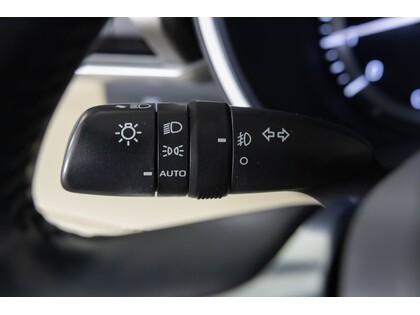 used 2020 Toyota Highlander car, priced at $41,998