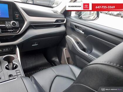 used 2024 Toyota Highlander car, priced at $55,990