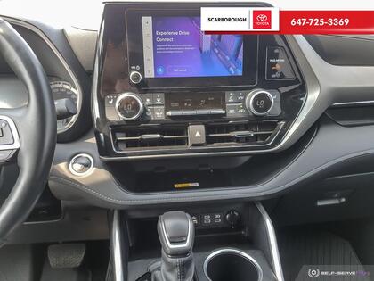 used 2024 Toyota Highlander car, priced at $56,995