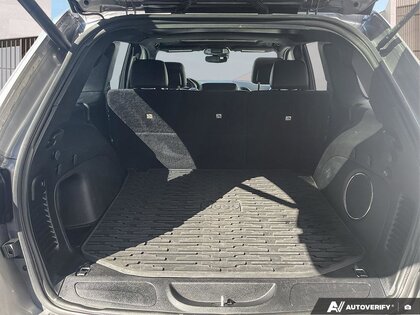 used 2021 Jeep Grand Cherokee car, priced at $33,890