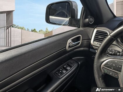 used 2021 Jeep Grand Cherokee car, priced at $33,890