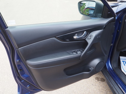 used 2020 Nissan Rogue car, priced at $21,900