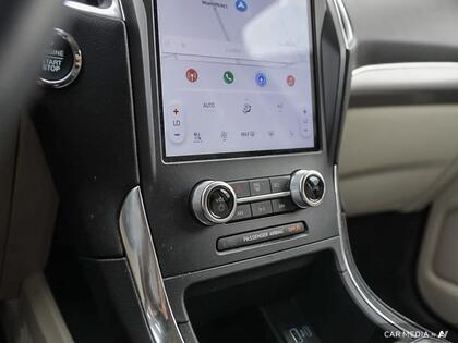used 2024 Ford Edge car, priced at $43,128