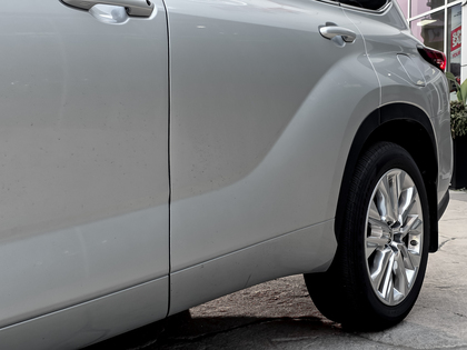 used 2025 Toyota Highlander car, priced at $64,995