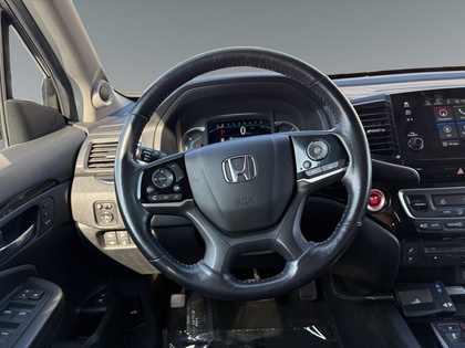 used 2021 Honda Pilot car, priced at $36,998