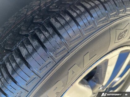 used 2022 Chrysler Pacifica Hybrid car, priced at $37,681
