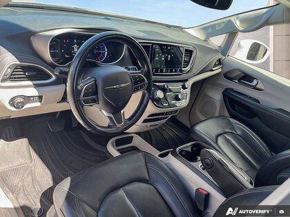 used 2022 Chrysler Pacifica Hybrid car, priced at $37,681