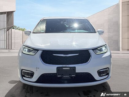 used 2022 Chrysler Pacifica Hybrid car, priced at $37,681