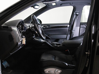 used 2018 Porsche Cayenne car, priced at $45,900