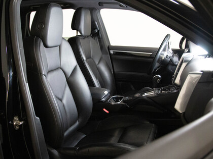 used 2018 Porsche Cayenne car, priced at $45,900