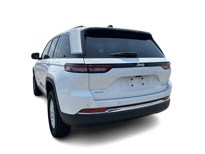 used 2024 Jeep Grand Cherokee car, priced at $54,999