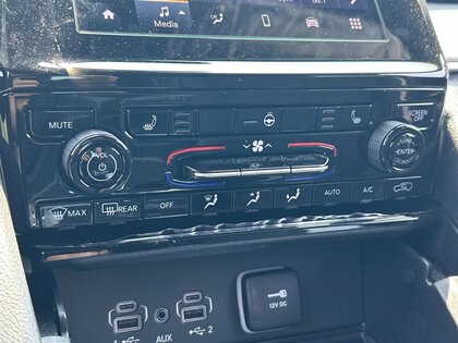 used 2024 Jeep Grand Cherokee car, priced at $54,999