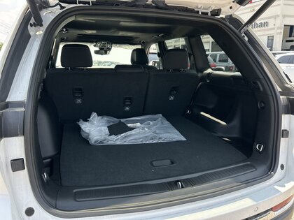 used 2024 Jeep Grand Cherokee car, priced at $54,999