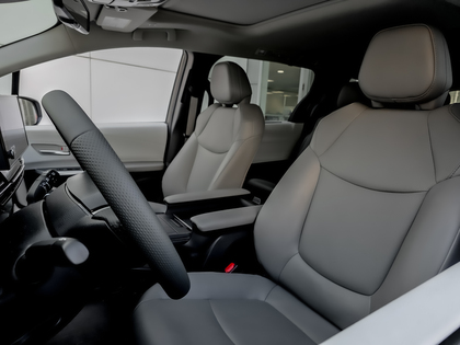 used 2025 Toyota Sienna car, priced at $56,995