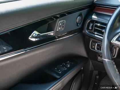 used 2022 Lincoln Nautilus car, priced at $38,600