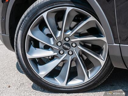 used 2022 Lincoln Nautilus car, priced at $38,600