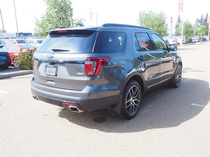 used 2017 Ford Explorer car