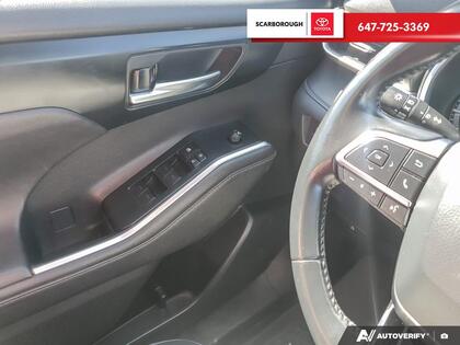 used 2020 Toyota Highlander car, priced at $34,995