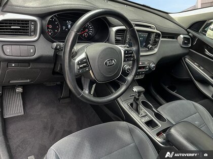 used 2019 Kia Sorento car, priced at $22,416