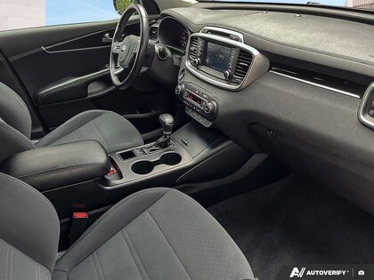 used 2019 Kia Sorento car, priced at $22,416
