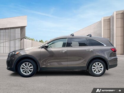 used 2019 Kia Sorento car, priced at $22,416