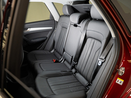 used 2020 Audi Q5 car, priced at $28,900