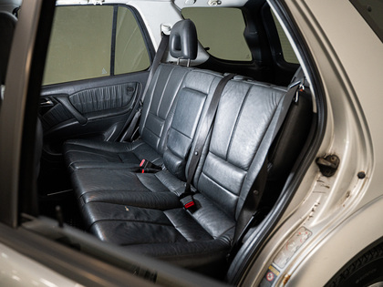 used 2000 Mercedes-Benz ML55 AMG car, priced at $2,900