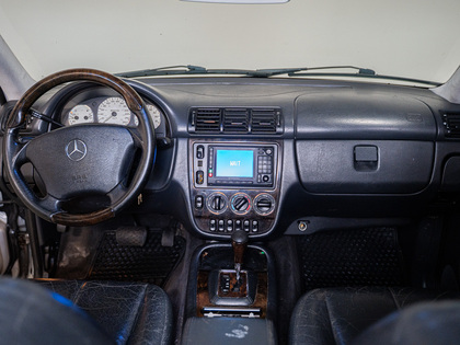 used 2000 Mercedes-Benz ML55 AMG car, priced at $2,900