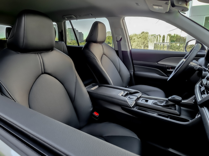used 2025 Toyota Grand Highlander car, priced at $67,995