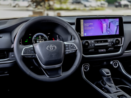 used 2025 Toyota Grand Highlander car, priced at $67,995
