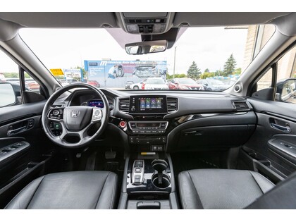 used 2022 Honda Pilot car, priced at $45,988