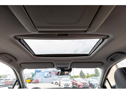 used 2022 Honda Pilot car, priced at $45,988