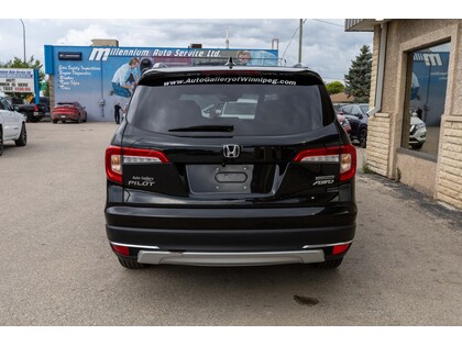 used 2022 Honda Pilot car, priced at $45,988