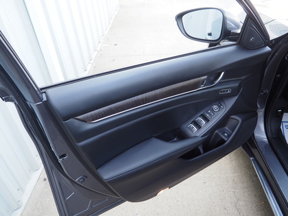 used 2020 Honda Accord Sedan car, priced at $30,900