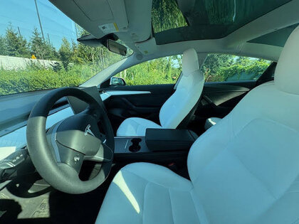 used 2022 Tesla Model 3 car, priced at $38,399