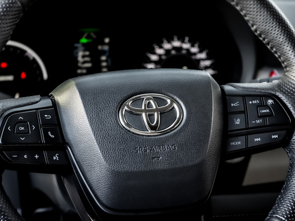 used 2024 Toyota Sienna car, priced at $58,495