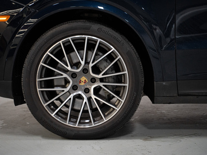 used 2022 Porsche Cayenne car, priced at $76,900