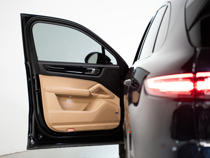 used 2022 Porsche Cayenne car, priced at $76,900