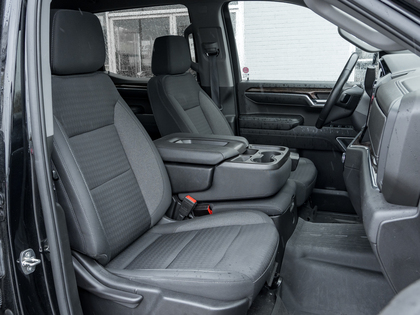 used 2022 GMC Sierra 1500 car, priced at $45,683