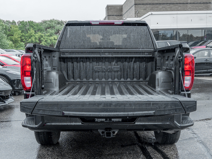 used 2022 GMC Sierra 1500 car, priced at $45,683