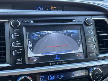 used 2018 Toyota Highlander car, priced at $32,299