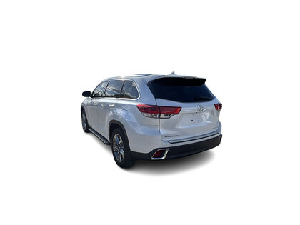 used 2018 Toyota Highlander car, priced at $32,299