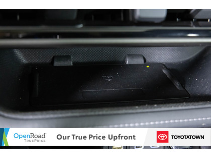 used 2023 Toyota Highlander car, priced at $42,998