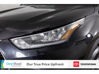 used 2023 Toyota Highlander car, priced at $42,998