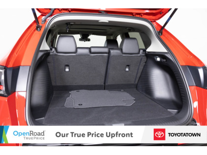 used 2025 Honda HR-V car, priced at $37,898